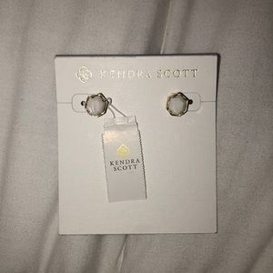 Kendra Scott Logan Earrings